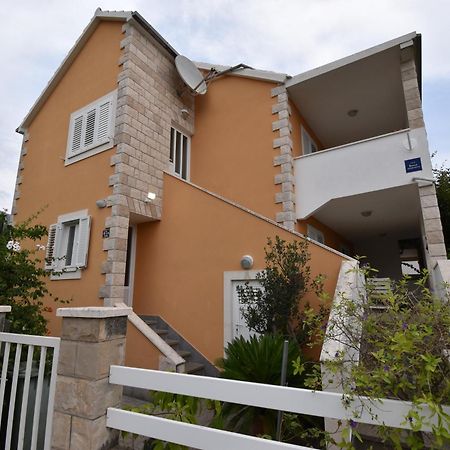 Apartment Andrea Orebic Exterior photo